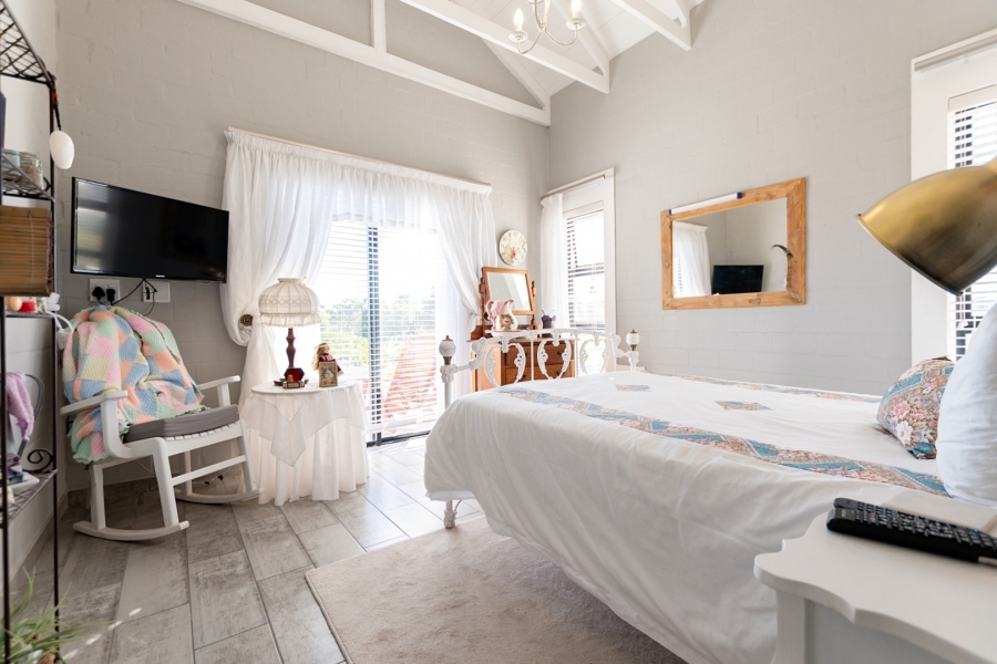 4 Bedroom Property for Sale in Shelley Point Western Cape